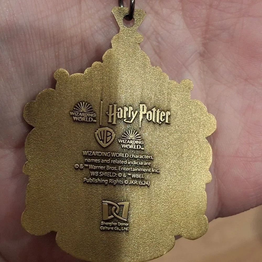 Harry Potter Slithering Keychain - Picture 4 of 5